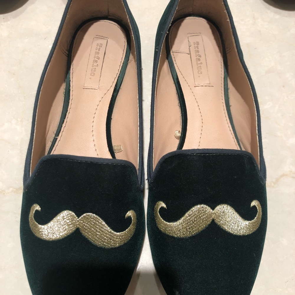 Mustache flats